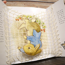 Load image into Gallery viewer, 和小兔彼得去冒險 立體玩具書