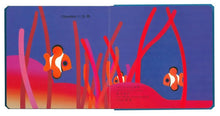 Load image into Gallery viewer, 第一本觸感學習書:海底世界Under the Sea