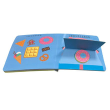 Load image into Gallery viewer, 寶寶認知啟蒙玩具書:顏色 x 形狀 x 比比 x 數數