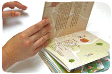 Load image into Gallery viewer, 台灣地圖 最豐富的集資套組:立體書+書盒+旅行卡牌卡盒+有聲故事+復古海報+首刷紙膠帶+地理小手冊