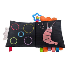 Load image into Gallery viewer, 小白魚觸摸布書
